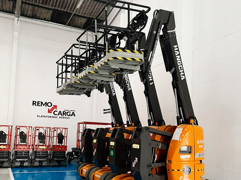 Como planejar a locação de plataformas elevatórias para manutenções prediais?